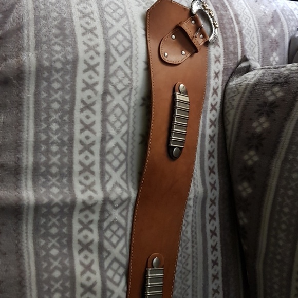 Genuine Tan leather belt med/ large - Picture 3 of 6